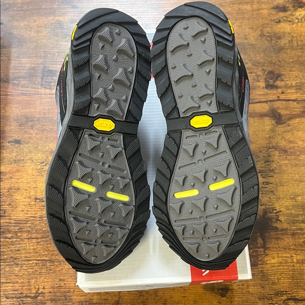 New Balance WT1210BK - Picture 5 of 5